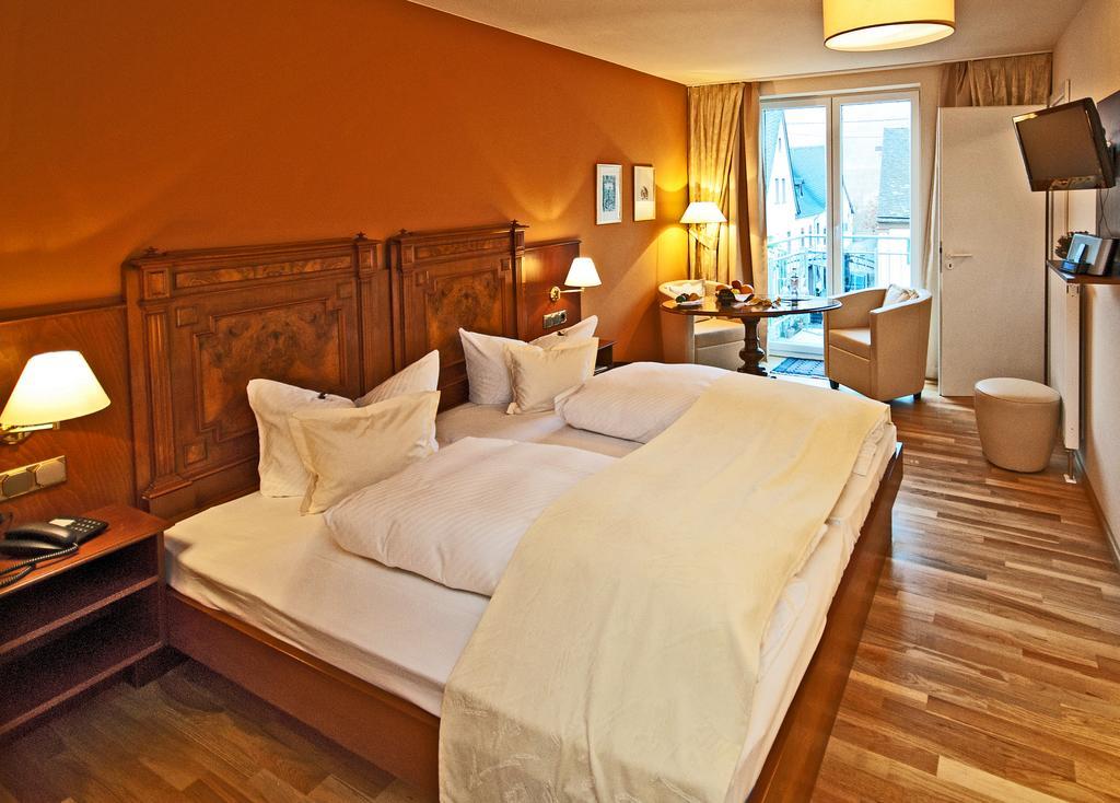Отель Brauneberger Hof Экстерьер фото