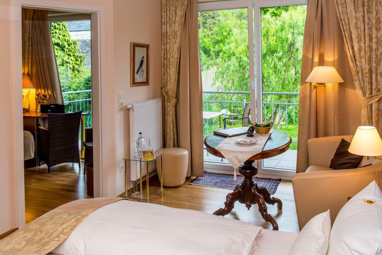 Отель Brauneberger Hof Экстерьер фото