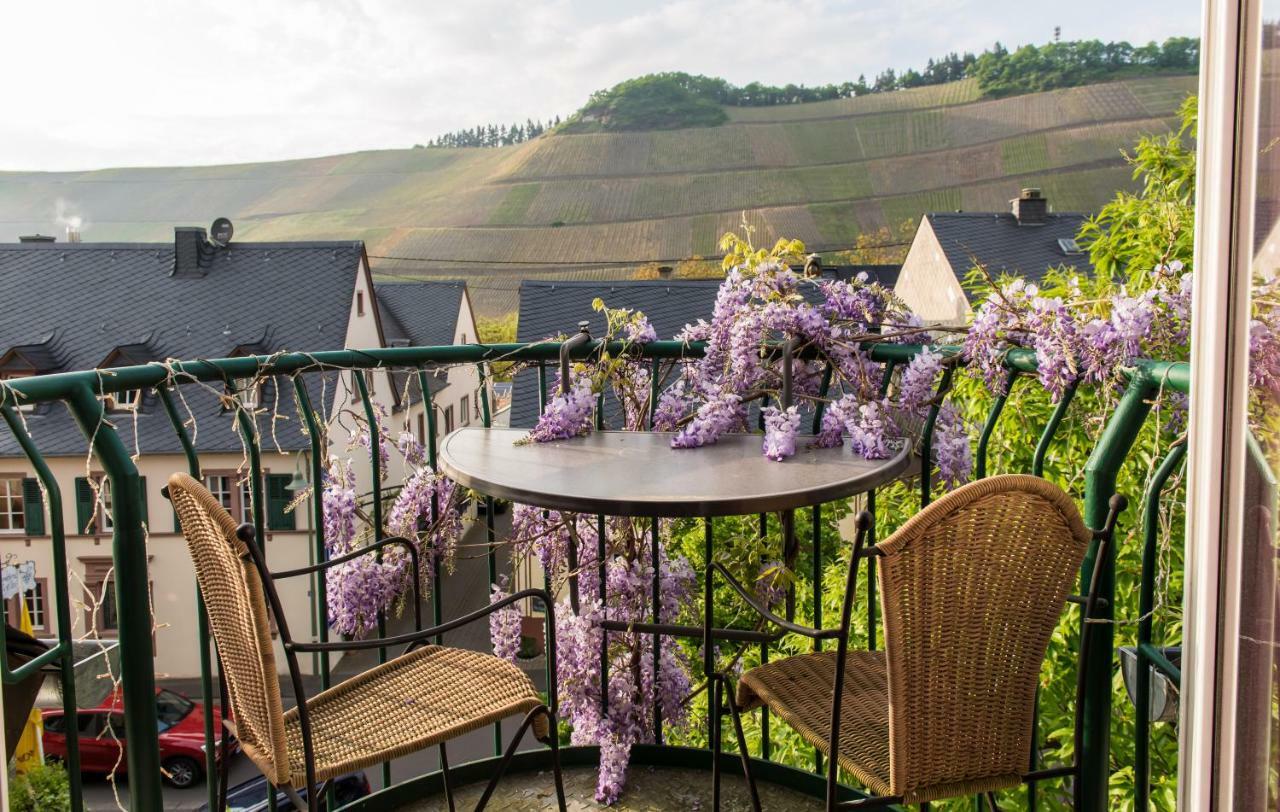 Отель Brauneberger Hof Экстерьер фото